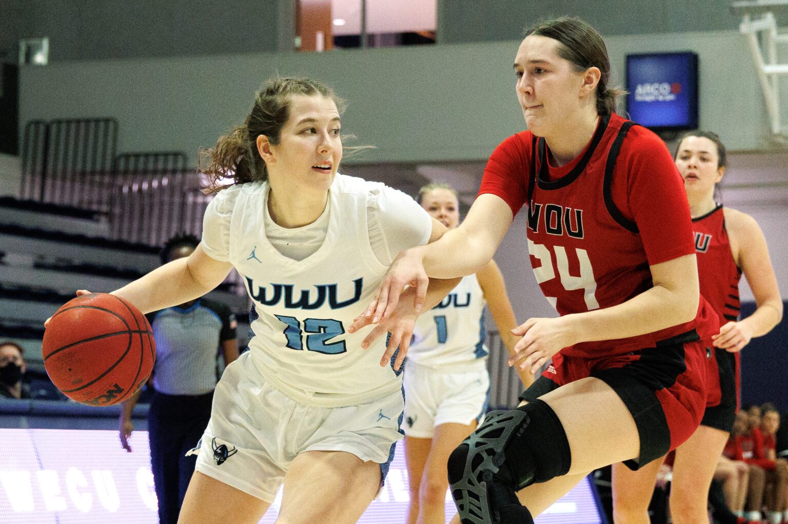 Senior guard Emma Duff leads the Western Vikings women's squad into the Elite Eight of the NCAA Division II tournament against Valdosta State on Monday.