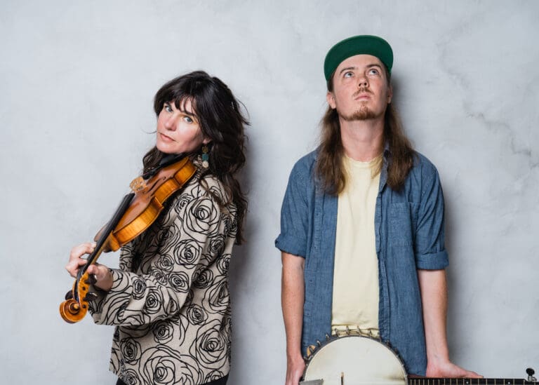 Golden Shoals are a fiddle/banjo duo from Nashville